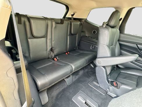Used 2023 Subaru Ascent Limited w/ Technology Package image 37