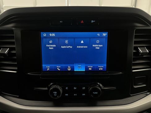 Used 2022 Ford F150 XLT image 42