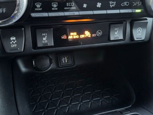 Certified 2023 Toyota RAV4 XLE w/ Convenience Package AWD/4WD image 14