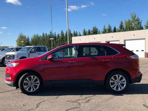 Used 2024 Ford Edge Titanium image 25