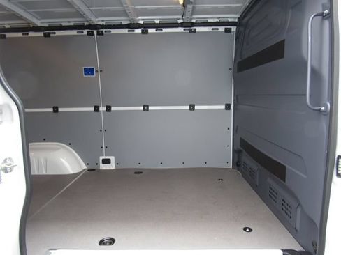 Used 2025 Mercedes-Benz Sprinter 2500 image 20
