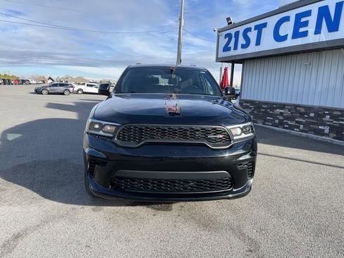 Used 2023 Dodge Durango GT w/ Blacktop Package image 3