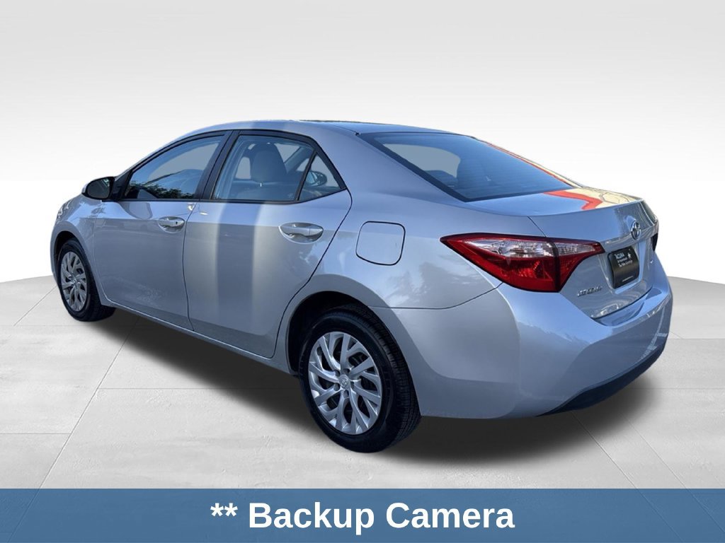 Used 2019 Toyota Corolla LE FWD image 3