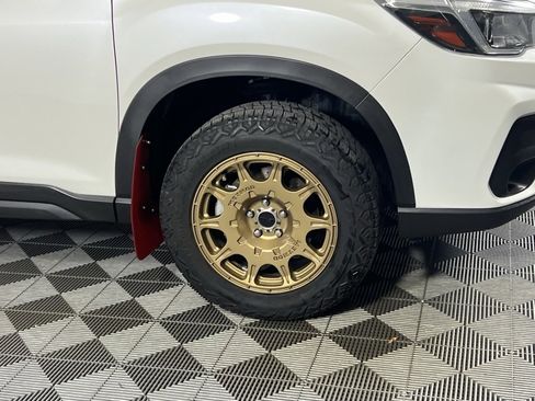 Used 2020 Subaru Forester Limited w/ Popular Package #3 image 7