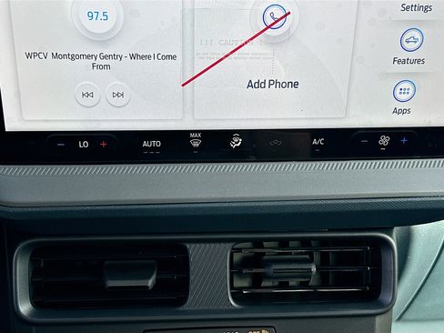 New 2026 Ford Maverick XL image 10