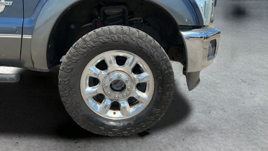 Used 2015 Ford F250 Lariat w/ FX4 Off-Road Package AWD/4WD image 22