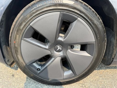 Used 2023 Tesla Model 3 Standard Range RWD image 26