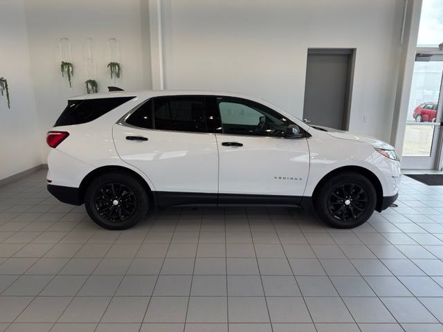 Used 2020 Chevrolet Equinox LT w/ Driver Convenience Package AWD/4WD image 38