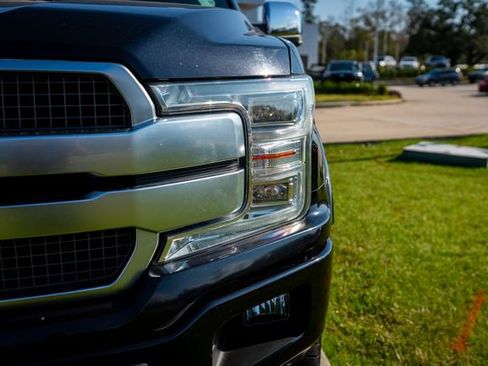 Used 2019 Ford F150 Platinum image 3