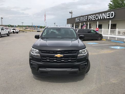 Used 2022 Chevrolet Colorado LT w/ Fleet Safety Package image 2