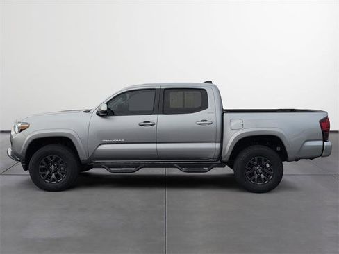 Used 2023 Toyota Tacoma SR5 image 3