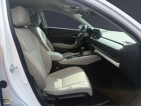Used 2024 Honda Accord LX image 15