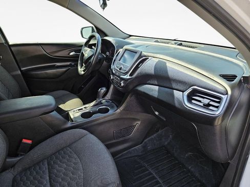 Used 2018 Chevrolet Equinox LT image 33