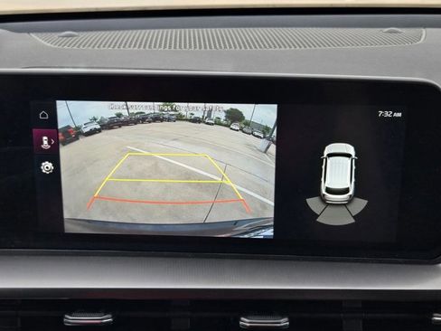 Used 2025 Kia Telluride S image 13