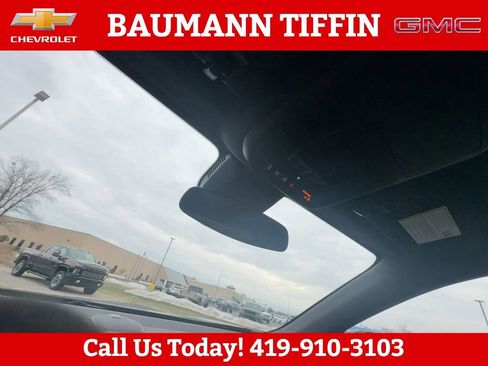 Used 2025 GMC Terrain Elevation AWD/4WD image 25