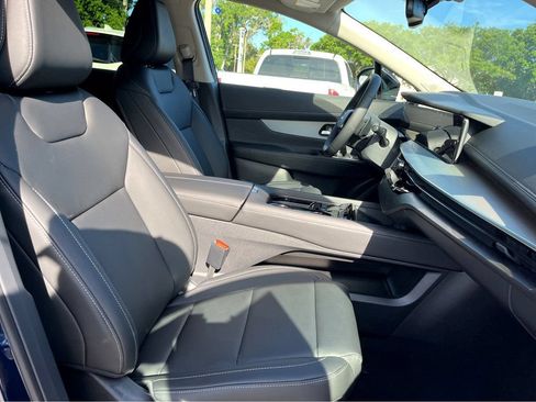 New 2025 Nissan Murano SL w/ Cargo Package AWD/4WD image 11