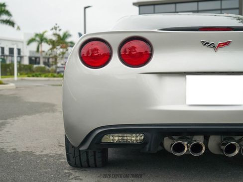 Used 2007 Chevrolet Corvette Coupe w/ Preferred Equipment Group image 71