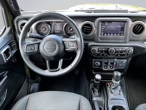 Used 2023 Jeep Wrangler Sport AWD/4WD image 6