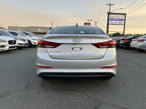 Used 2017 Hyundai Elantra Value Edition image 5