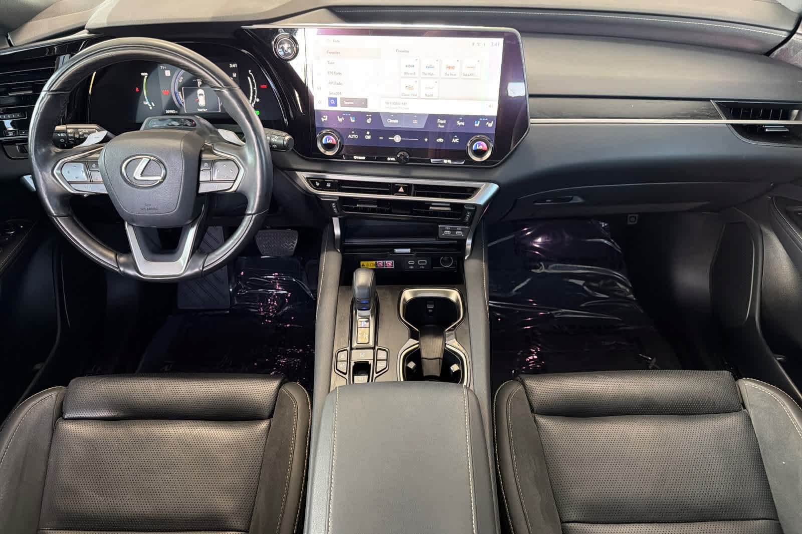 Certified 2024 Lexus RX 450h AWD w/ Convenience Package image 3