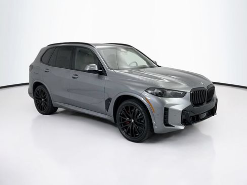 New 2026 BMW X5 xDrive40i w/ M Sport Package AWD/4WD image 3