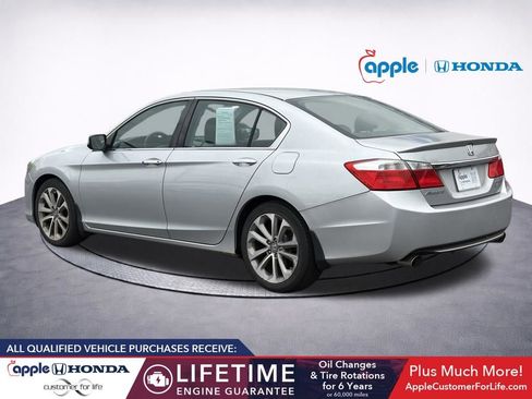 Used 2013 Honda Accord Sport image 4