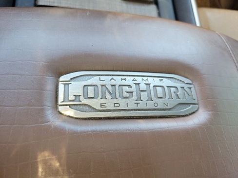 Used 2019 RAM 1500 Laramie Longhorn AWD/4WD image 14