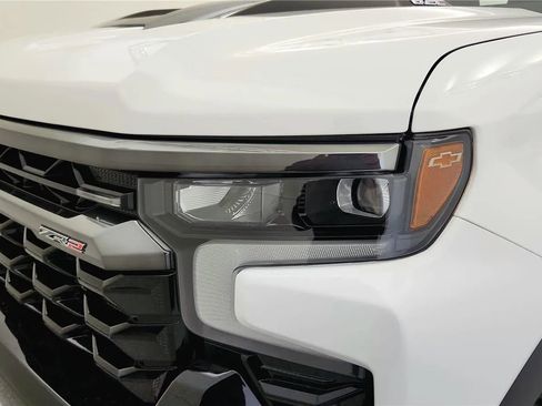New 2026 Chevrolet Silverado 1500 ZR2 AWD/4WD image 14