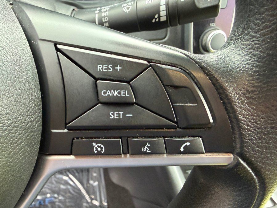 Used 2020 Nissan Leaf S w/ Protection Package FWD image 15