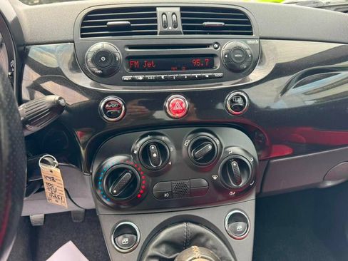 Used 2013 FIAT 500 Turbo w/ Beats Audio Pkg FWD image 18