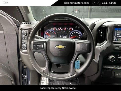 Used 2022 Chevrolet Silverado 1500 Custom image 23