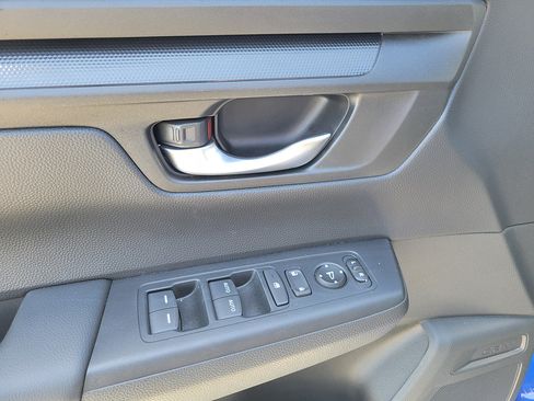 Used 2024 Honda CR-V EX image 19