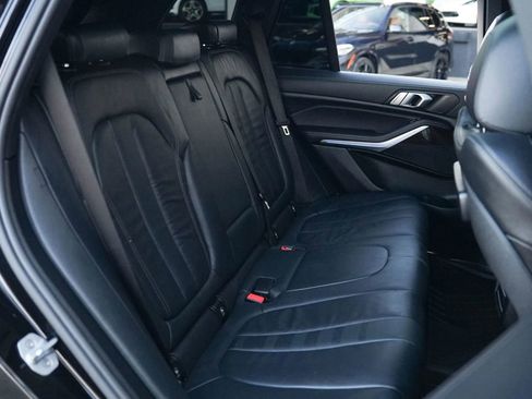 Used 2019 BMW X5 xDrive40i w/ Convenience Package image 26