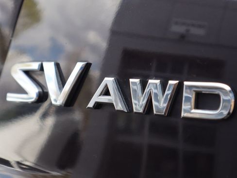 Used 2015 Nissan Juke SV w/ Technology Package image 25