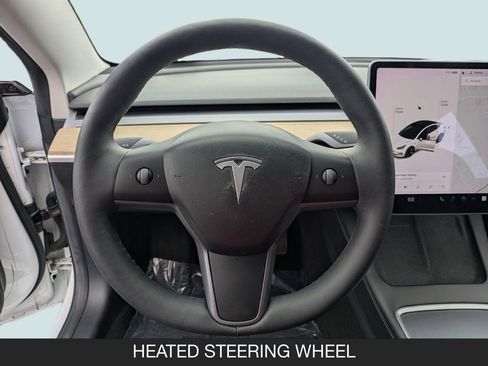 Used 2021 Tesla Model 3 Standard Range Plus RWD image 12