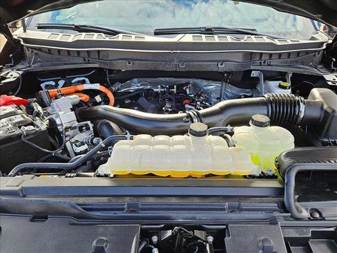 Used 2025 Ford F150 King Ranch w/ FX4 Off-Road Package image 24