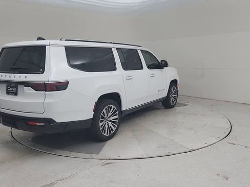 New 2025 Jeep Wagoneer L Series II image 14