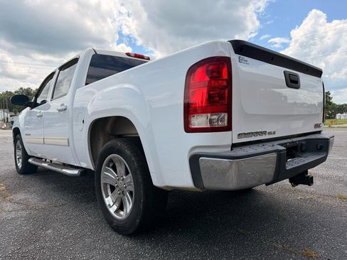 Used 2009 GMC Sierra 1500 SLE w/ Power Pack Plus RWD image 3