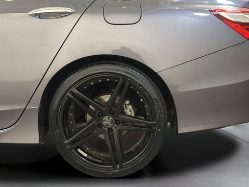 Used 2016 Honda Accord Sport image 37