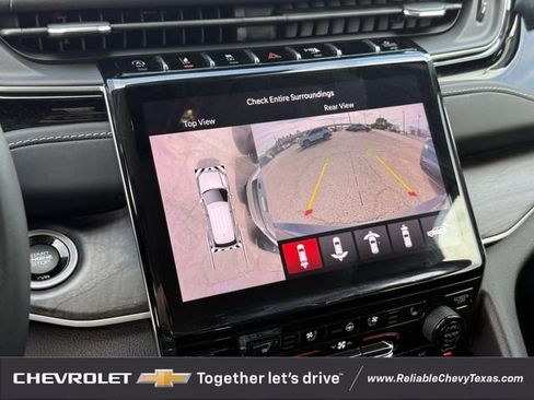 Used 2022 Jeep Grand Cherokee Limited w/ Luxury Tech Group II AWD/4WD image 24