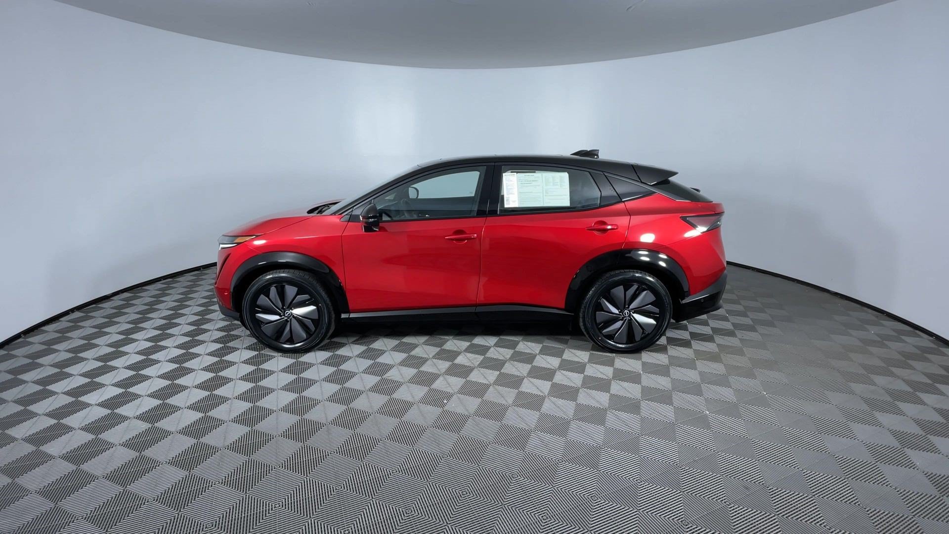 Certified 2024 Nissan Ariya AWD image 6