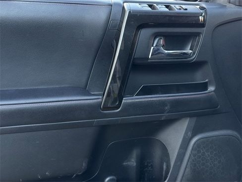 Used 2022 Toyota 4Runner TRD Off-Road image 24