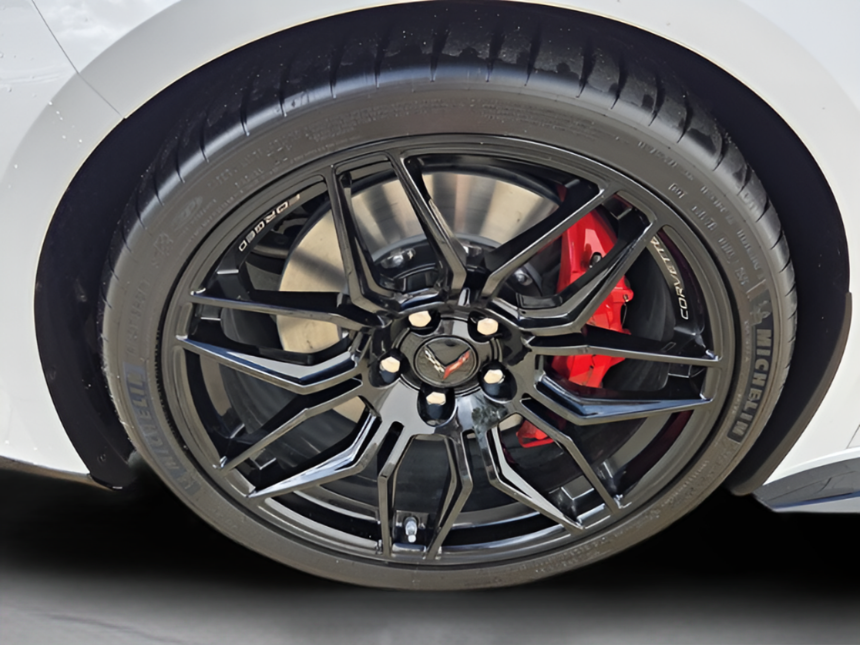 New 2027 Chevrolet Corvette Z06 w/ Stealth Interior Trim Package RWD image 31