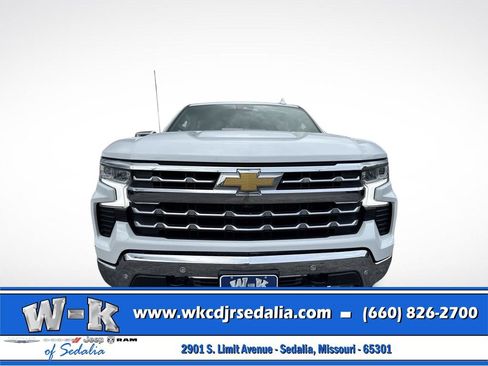 Used 2023 Chevrolet Silverado 1500 LTZ AWD/4WD image 18
