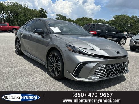 Used 2026 Toyota Camry XSE FWD image 1