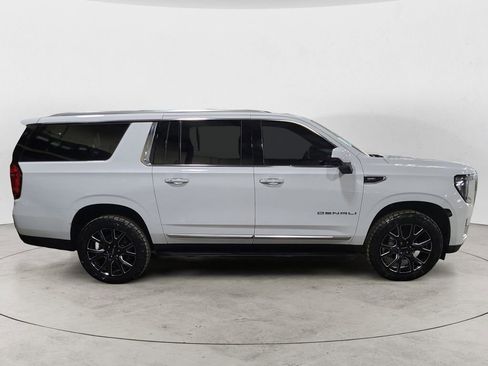 Used 2024 GMC Yukon XL Denali w/ Max Trailering Package image 6