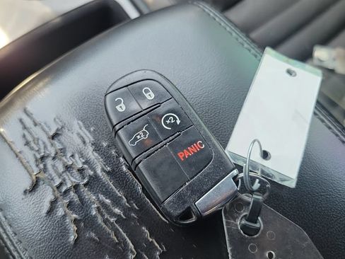 Used 2020 Jeep Grand Cherokee Limited X RWD image 27