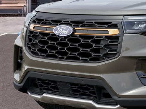 New 2027 Ford Explorer Tremor w/ Sun And Sound Package AWD/4WD image 17