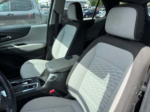Used 2019 Chevrolet Equinox LT FWD image 6