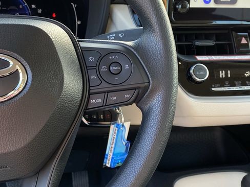 Used 2026 Toyota Corolla LE image 15